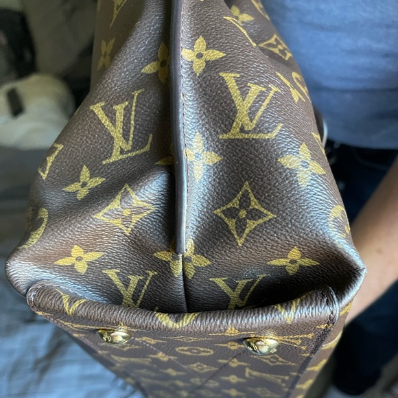 Louis Vuitton Monogram Metis Hobo Bag - Picture 12 of 16
